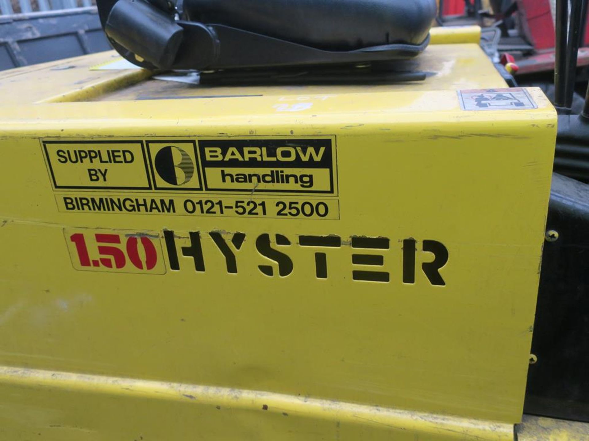 * Hyster 1.50 Electric Fork Lift comes with duplex mast, side shift and charger (RD Power - Image 3 of 10