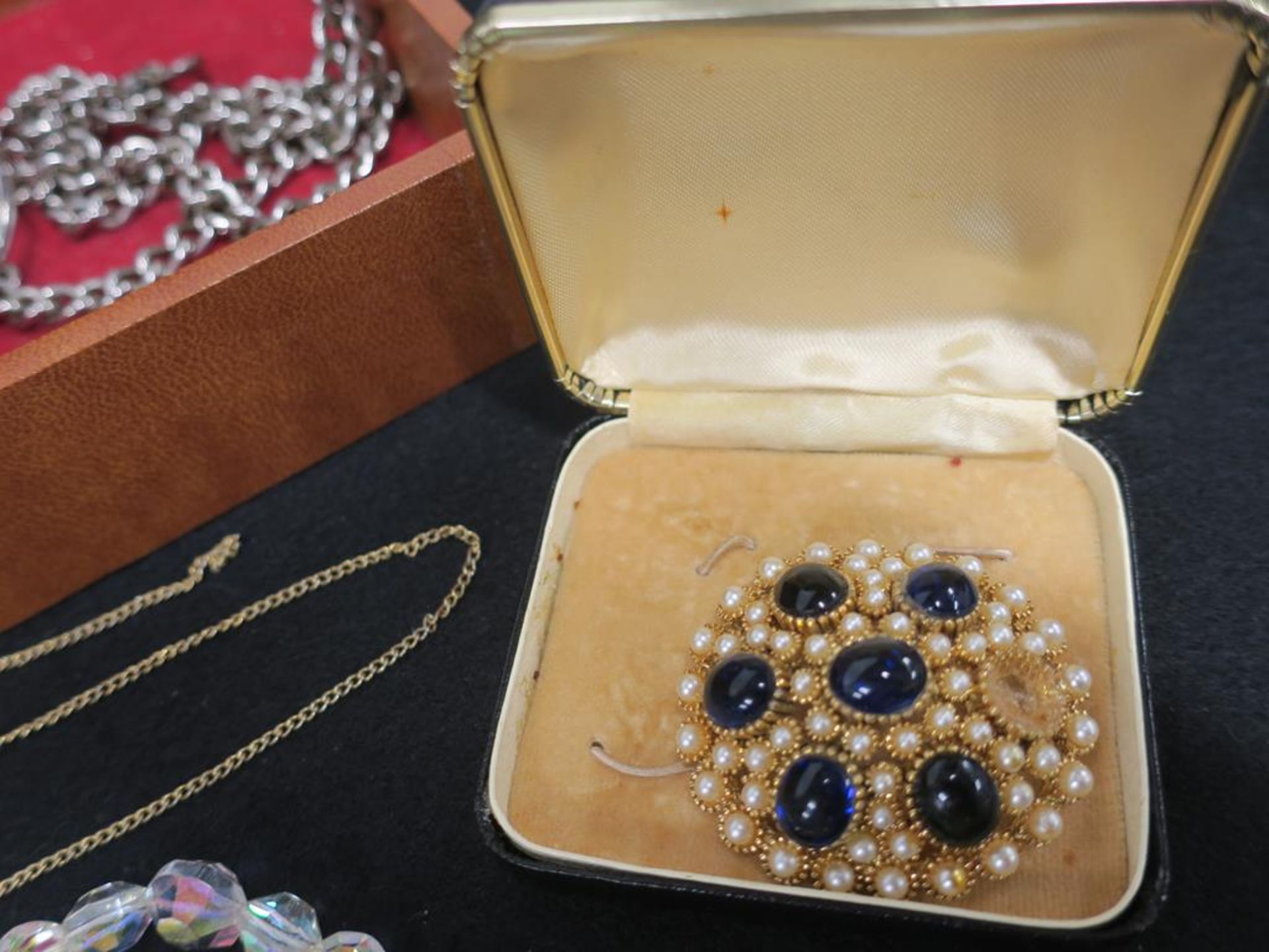 Miscellaneous Costume Jewellery, Wristwatches and Coins to include 9ct Gold Dress Ring, Boxed Rotary - Image 6 of 9