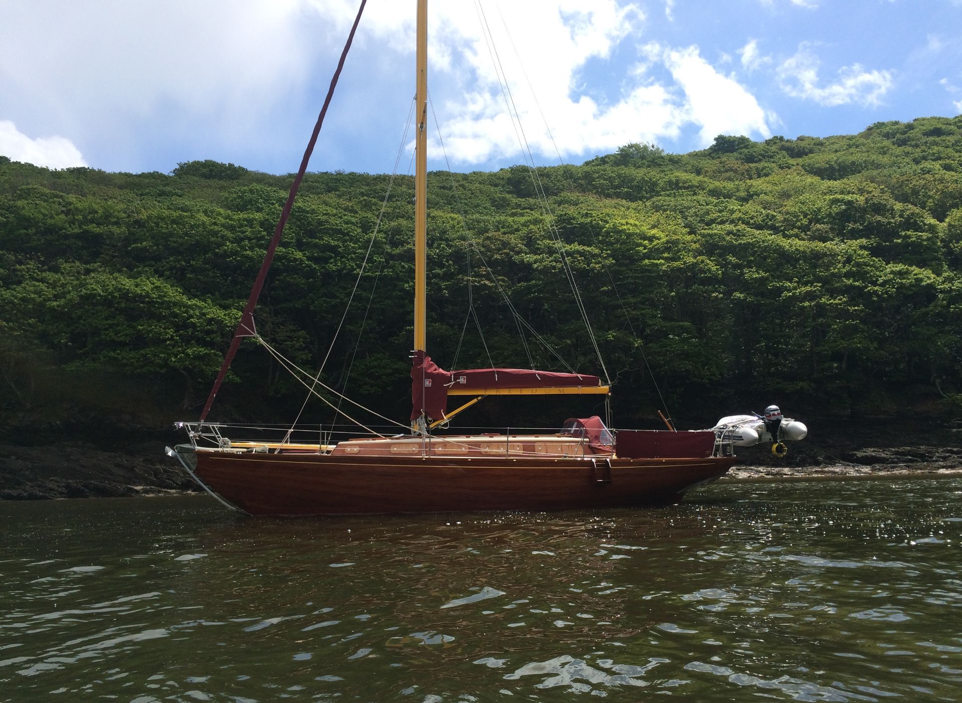 McGruer Wooden Classic 38' Conditioned Sailing Yacht. A McGruer Wooden Classic 38' Sailing Yacht. - Bild 3 aus 12