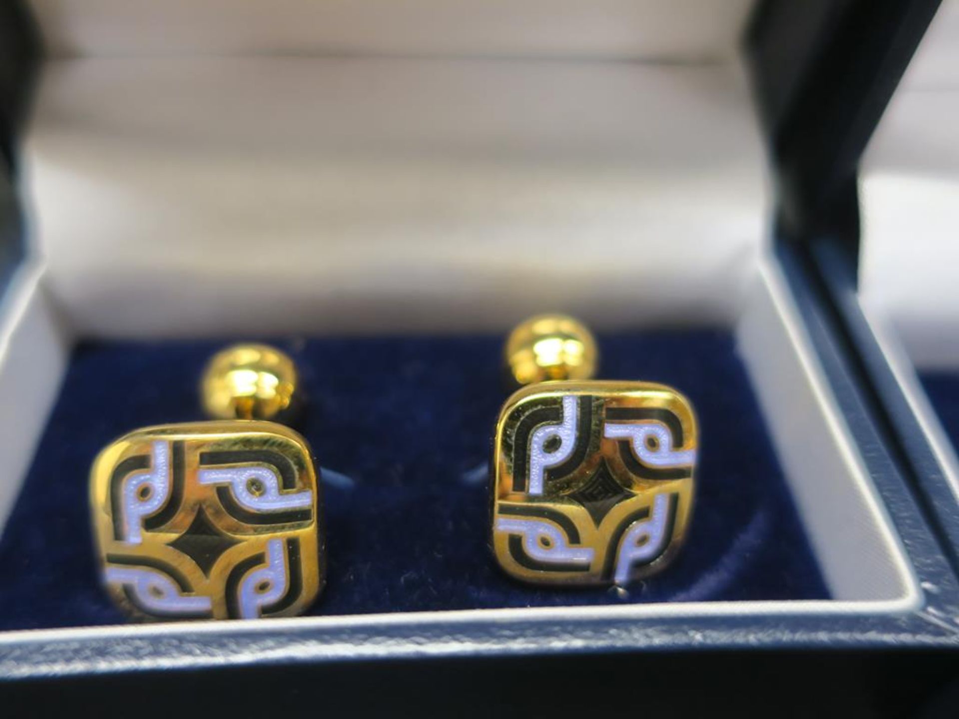 * 4 pairs of Cuff Links of Abstract Design (RRP c £160) - Image 2 of 5