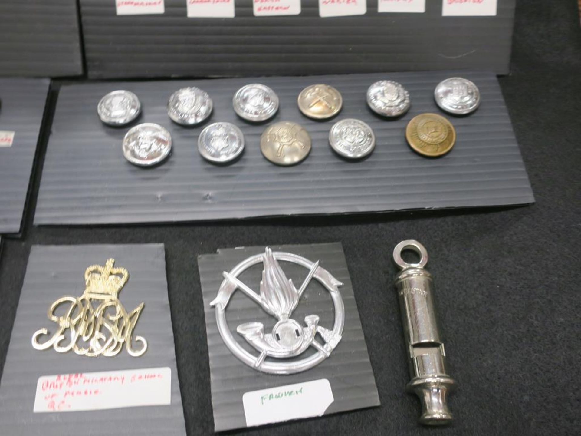 A Box containing Military Badges and Buttons with some Commercial Buttons, Fire Service, Police, - Image 4 of 11