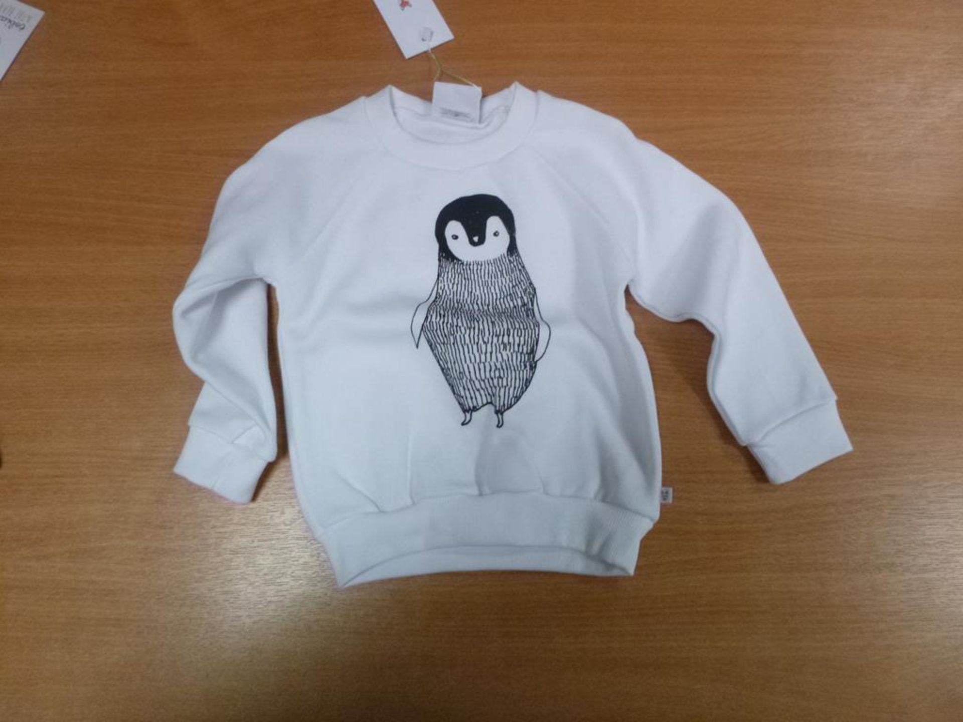 A quantity of Children's clothing by 'Tobias & The Bear', long sleeved T-shirts in white with ' - Image 4 of 6