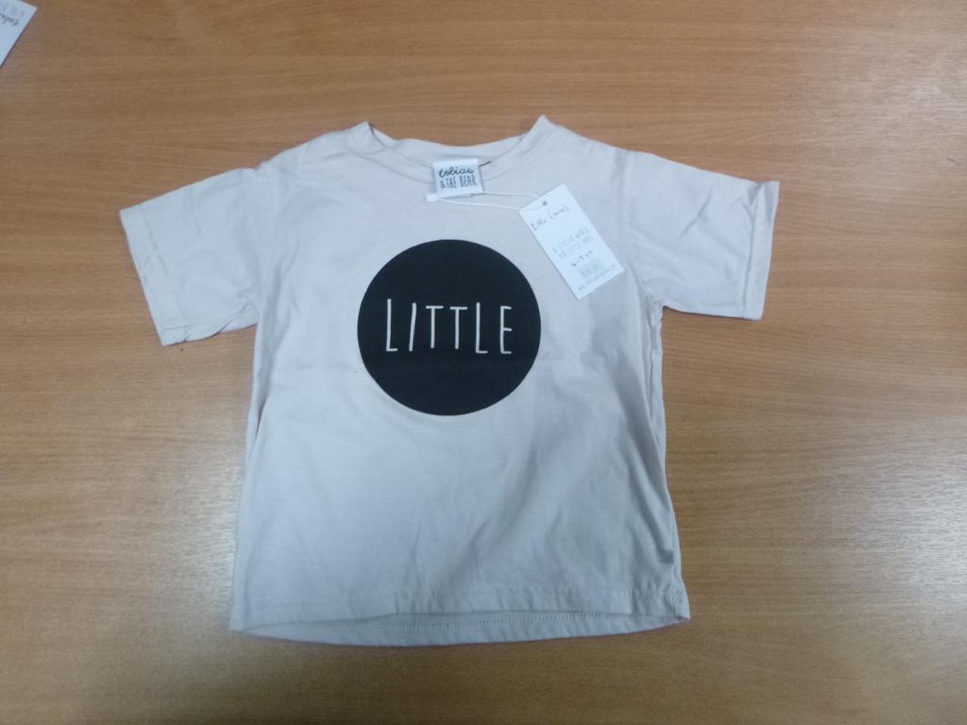 A quantity of Children's clothing by 'Tobias & The Bear', long sleeved T-shirts in white with ' - Image 3 of 6