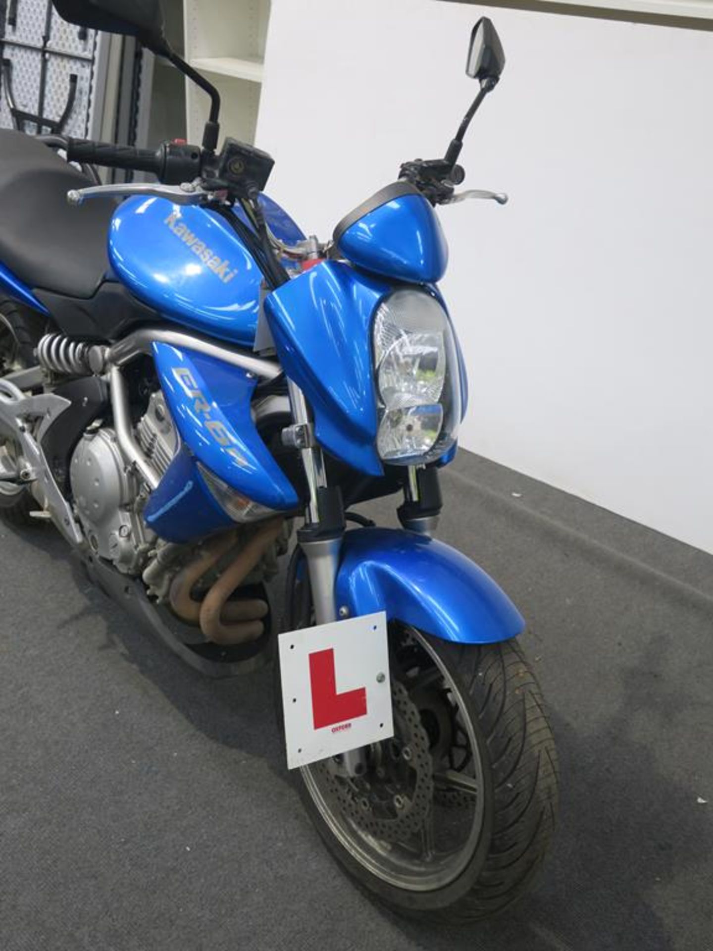 * A Kawasaki (Blue) ER-6n 649cc petrol Motorbike (untaxed); MOT history passes since 2011; date of - Image 2 of 14