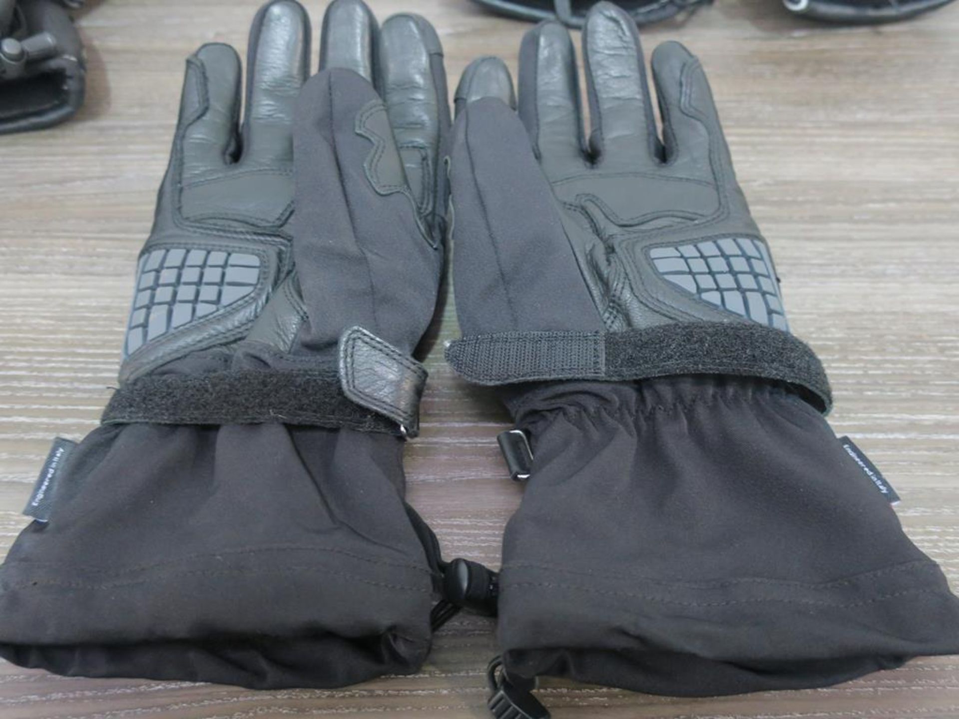 * A Box to include Four Pairs of Motorcycle Gloves, A Pair of Spidi On Track Gloves in Black (H2OUT) - Image 10 of 10