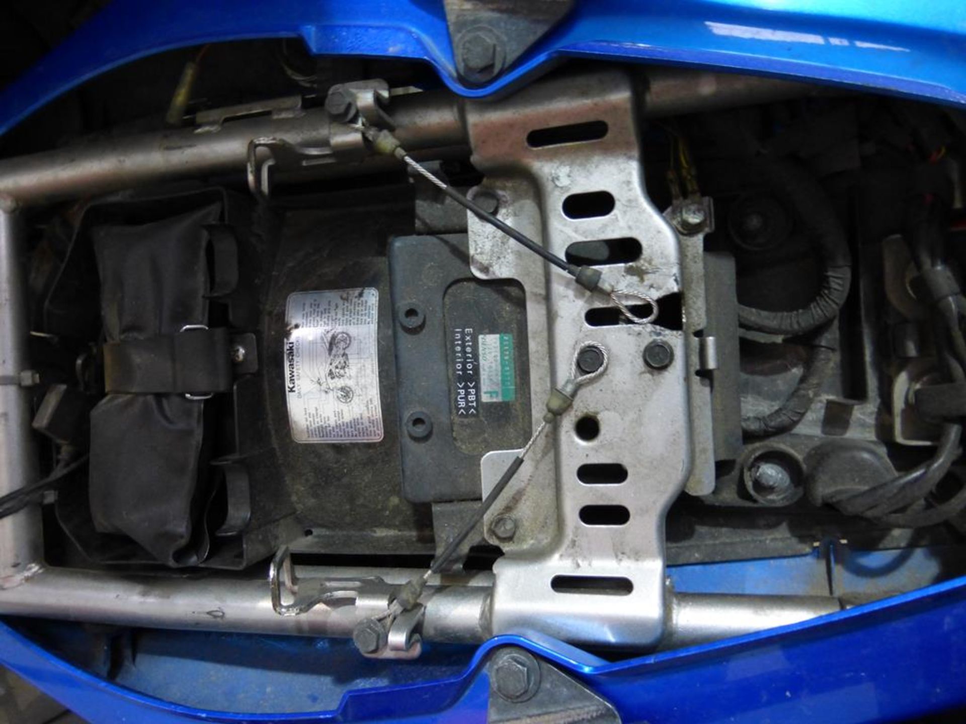 * A Kawasaki (Blue) ER-6n 649cc petrol Motorbike (untaxed); MOT history passes since 2011; date of - Image 14 of 14