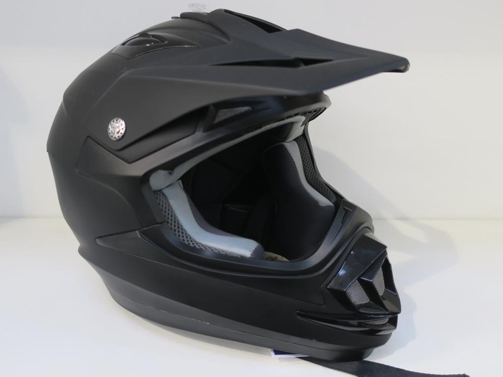 * A VX15 Solid Matt Black Helmet Size L (RRP £109.99) - Image 3 of 4