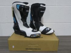 * Spada Curve Evo WP Boots Whi/Blu/Black Euro Size 45 (RRP £129)