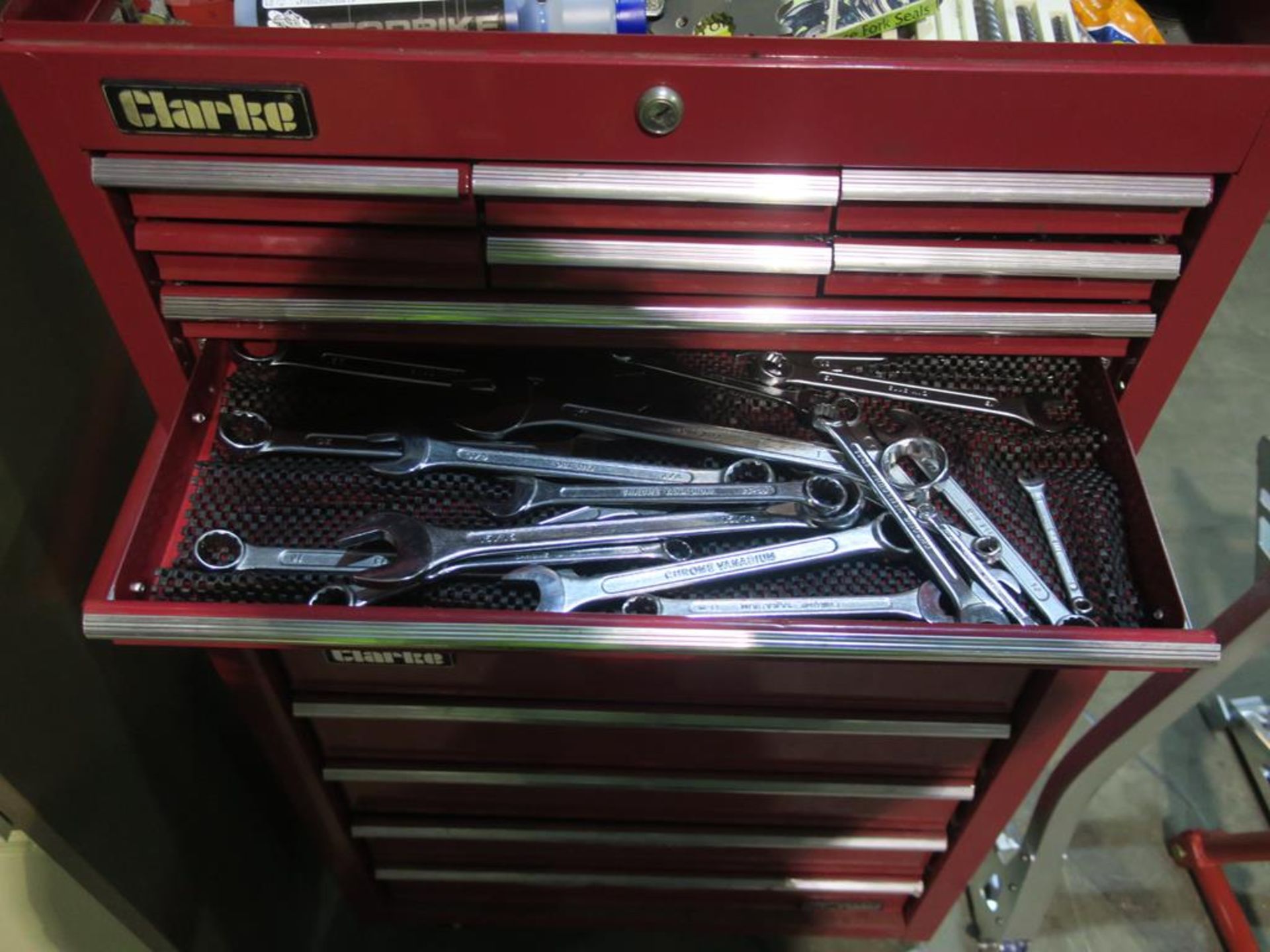 * Clark Top And Bottom Tool Boxes comes with Contents - Image 5 of 8