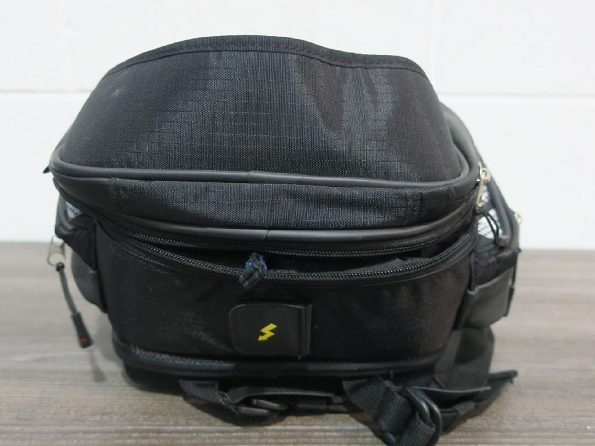 * An Oxford Q20R Tank Bag (RRP £100) - Image 3 of 6