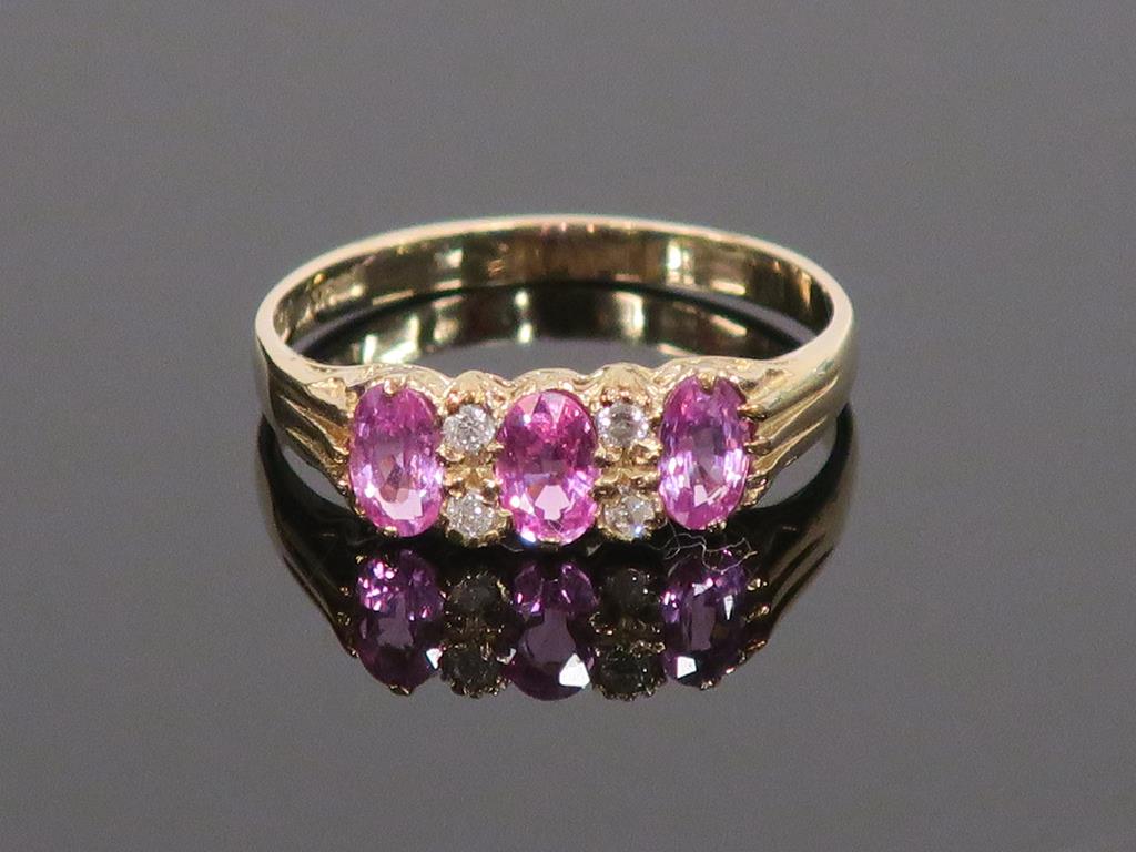 This is a Timed Online Auction on Bidspotter.co.uk, Click here to bid. A 9ct Gold, Diamond and