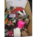 This is a Timed Online Auction on Bidspotter.co.uk, Click here to bid. A box of Jewellery to include