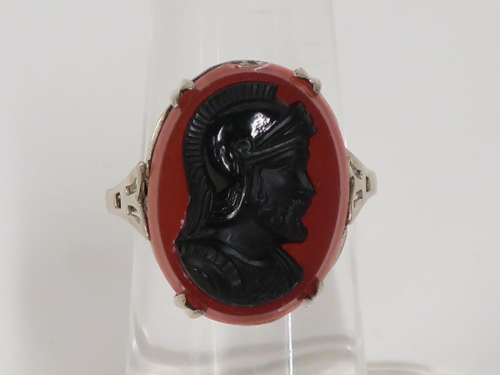 This is a Timed Online Auction on Bidspotter.co.uk, Click here to bid. A Vintage Cameo and Silver