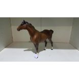 This is a Timed Online Auction on Bidspotter.co.uk, Click here to bid. A Brown Beswick Horse with