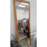 This is a Timed Online Auction on Bidspotter.co.uk, Click here to bid. * A Selection of Mirrors