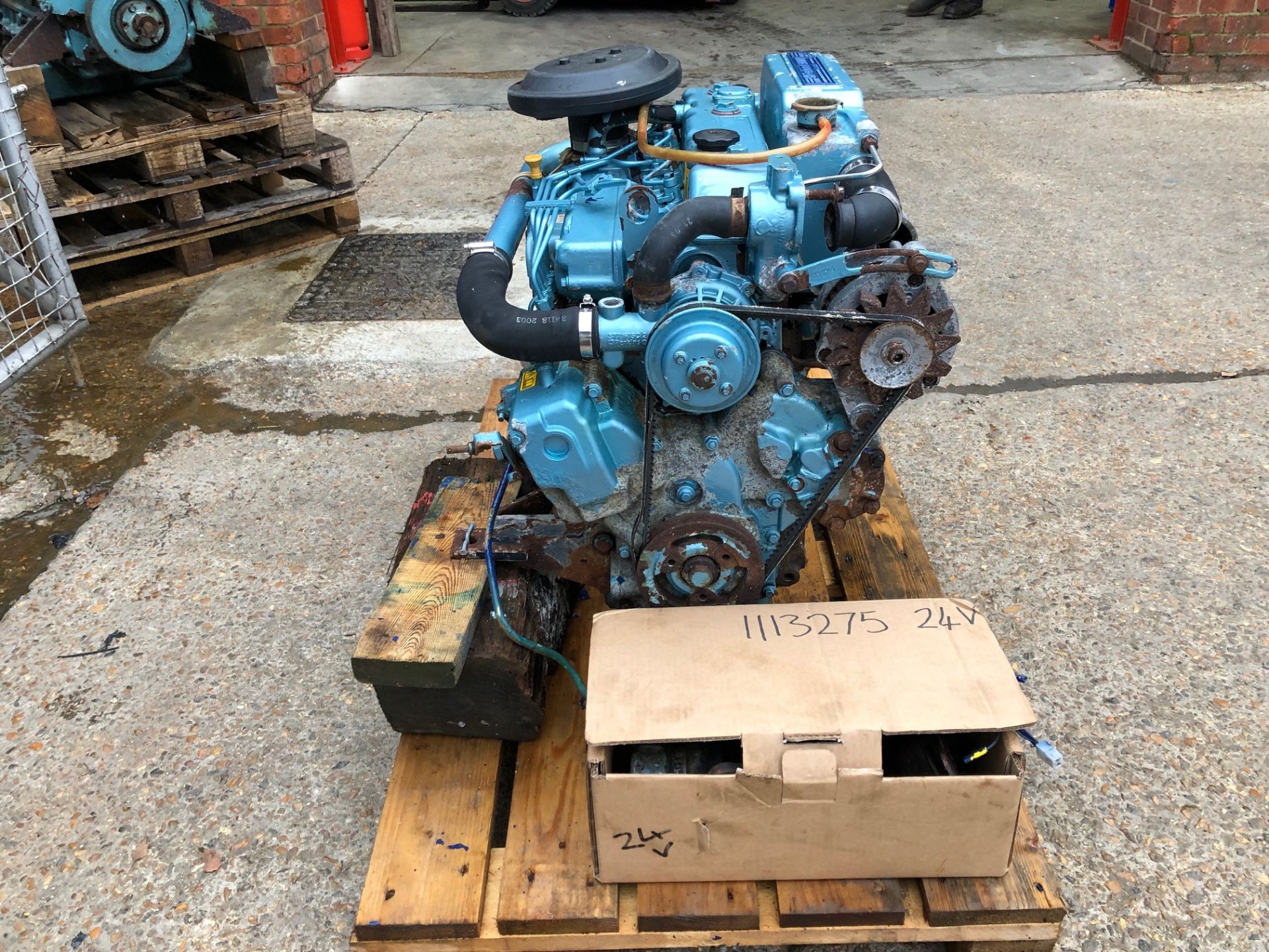 * Perkins M65/05 Marine Engine and Gearbox And Another Perkins Engine For Spares A Perkins M65/05 - Image 10 of 17