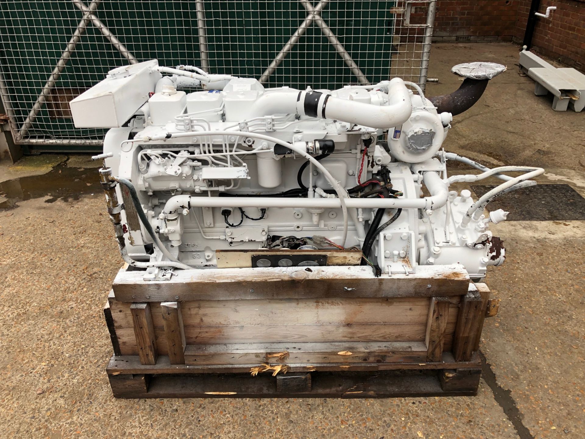 * Cummins 6BT5.9M 210HP Marine Engine and PRM Gearbox A Cummins 6BT5.9M Marine Diesel Engine 210HP - Image 2 of 11