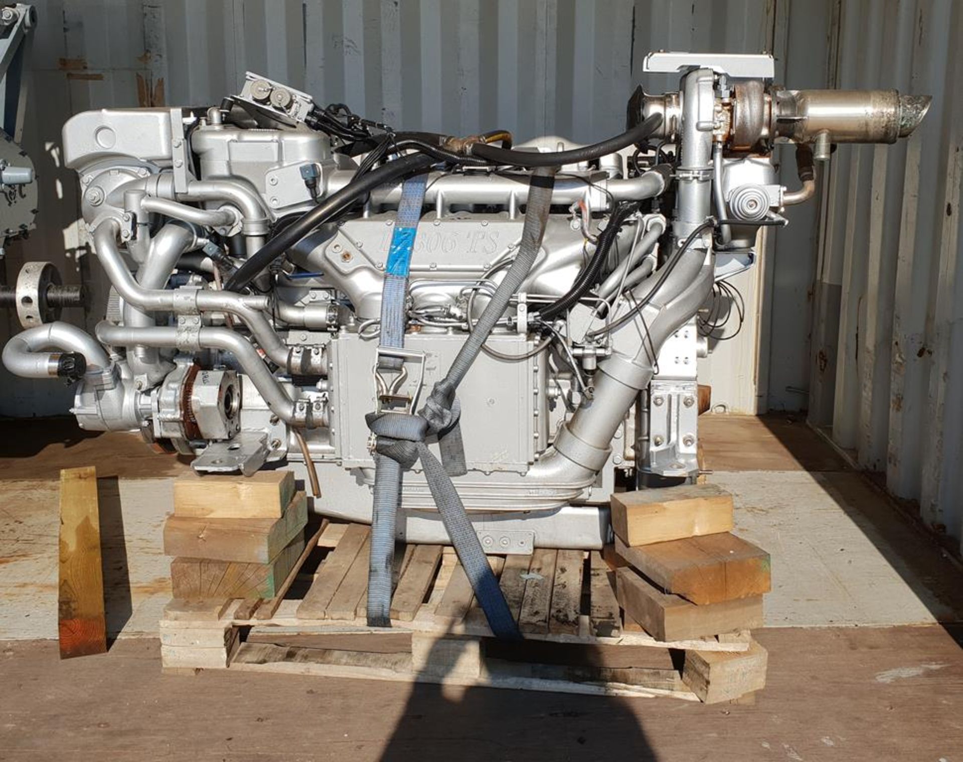* A 2007 Isotta Fraschini model L1306 TSMSD 6 cylinder Turbo Diesel Marine Engine c/w Gearbox ZF