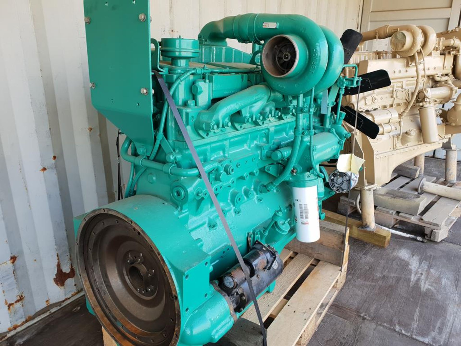 * Cummins 855 Turbo Diesel Engine Factory Reconditioned. Please note this lot is located at Manby - Image 3 of 5