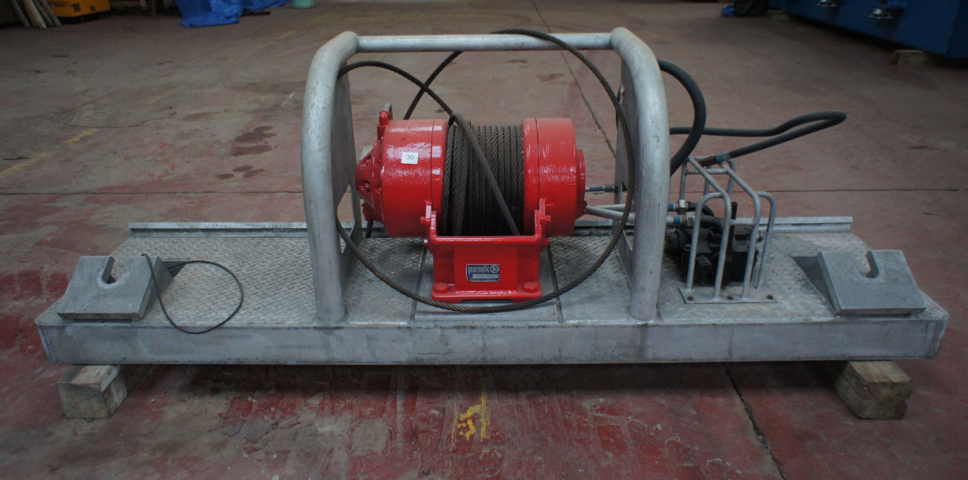 * Gearmatic 22SCR Marine Specification hydraulic winch, mounted on Galvanised Frame, unused. - Image 2 of 5