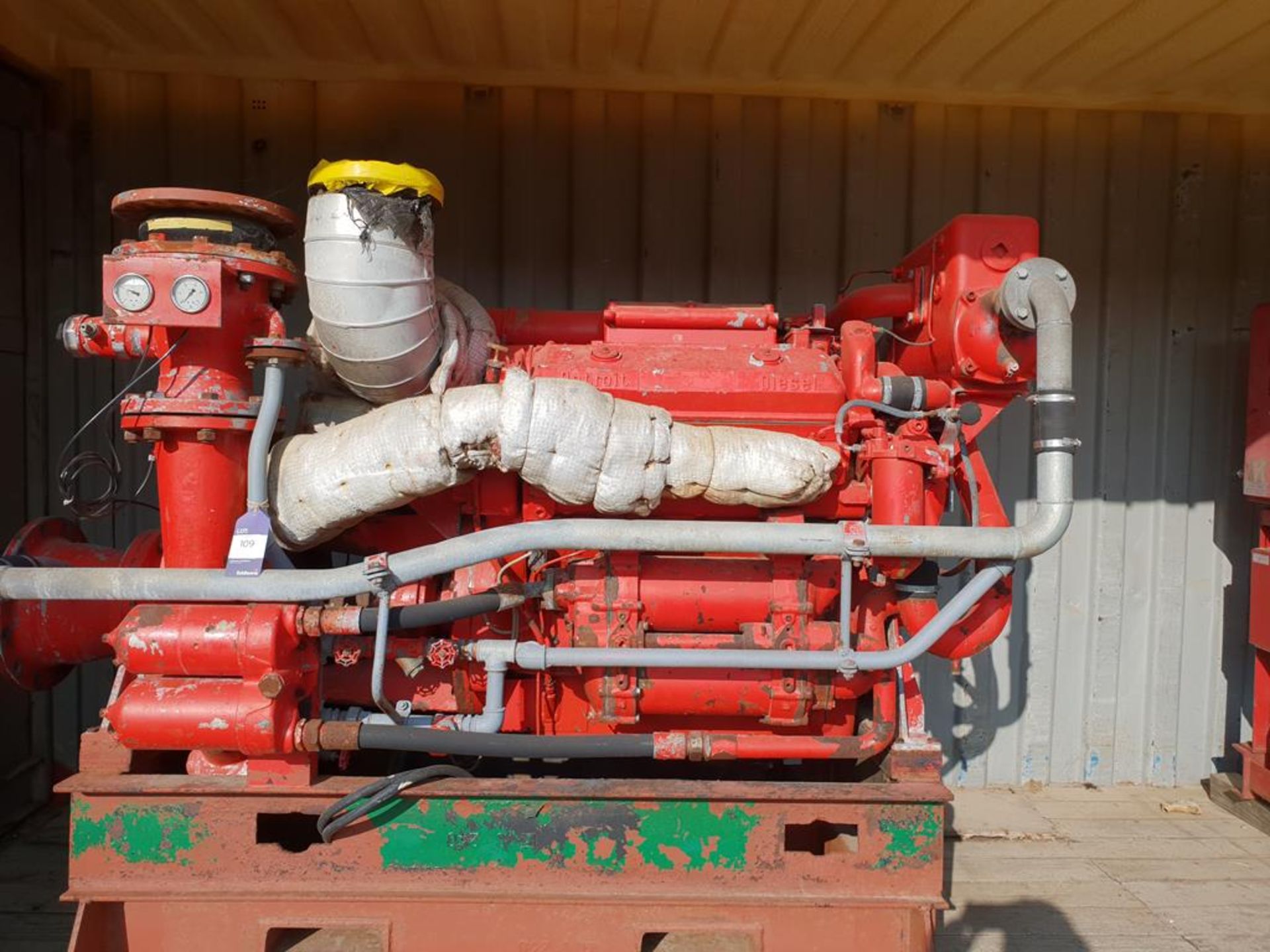 * GM Detroit Marine Spec High Volume Fire Pump Ex North Sea. A high volume Marine Spec Fire Pump - Image 2 of 8