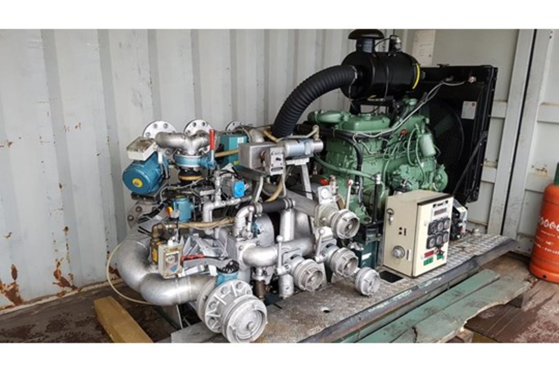 * Mercedes/Zeigler High Pressure Water Pump. A Skid Mounted High Pressure Water Pump with Mercedes - Image 6 of 6