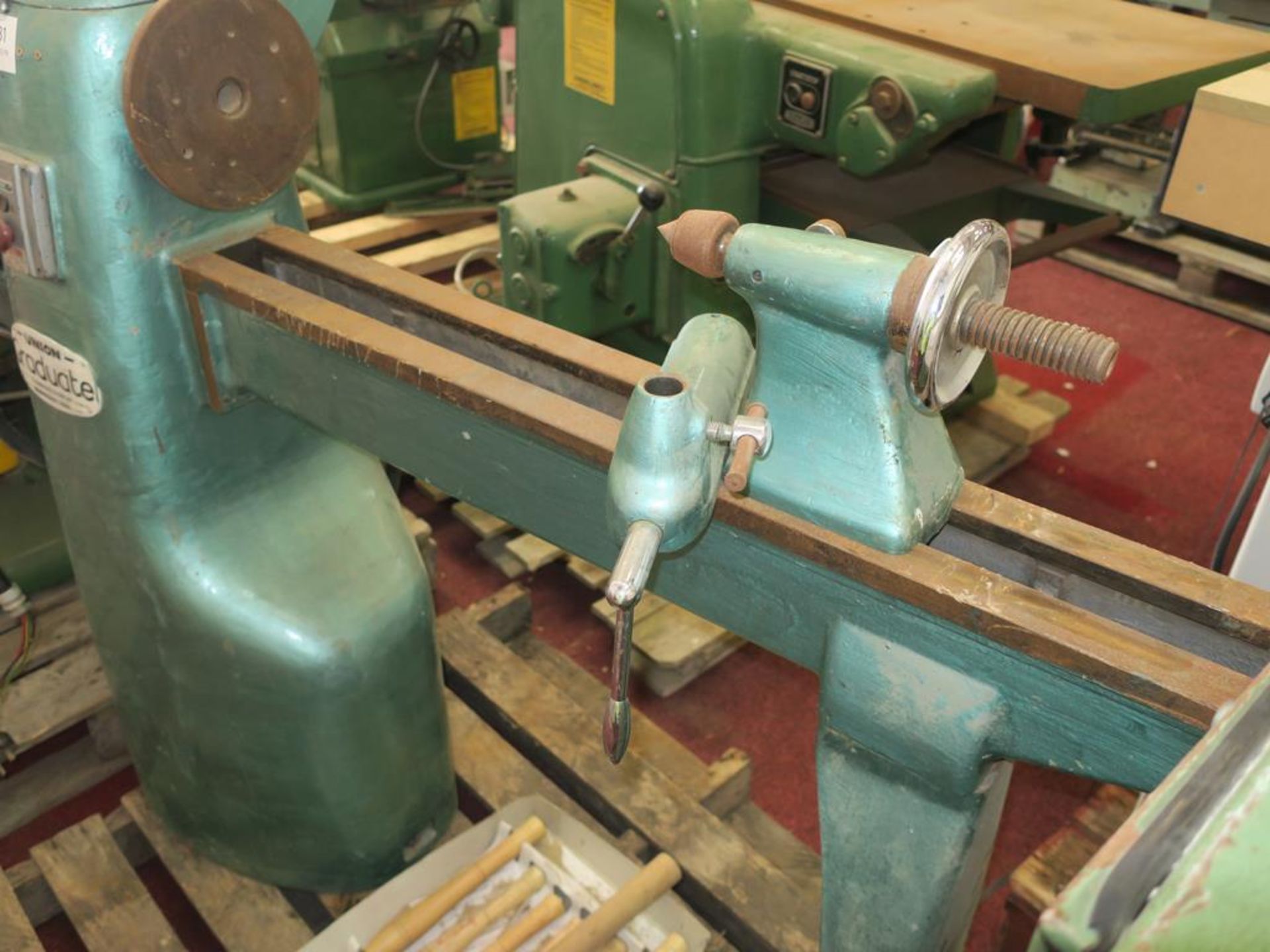 * Union Graduate Woodworking Lathe 240V 36'' Bed comes with Assorted Turning Chisels. Please note - Image 4 of 4