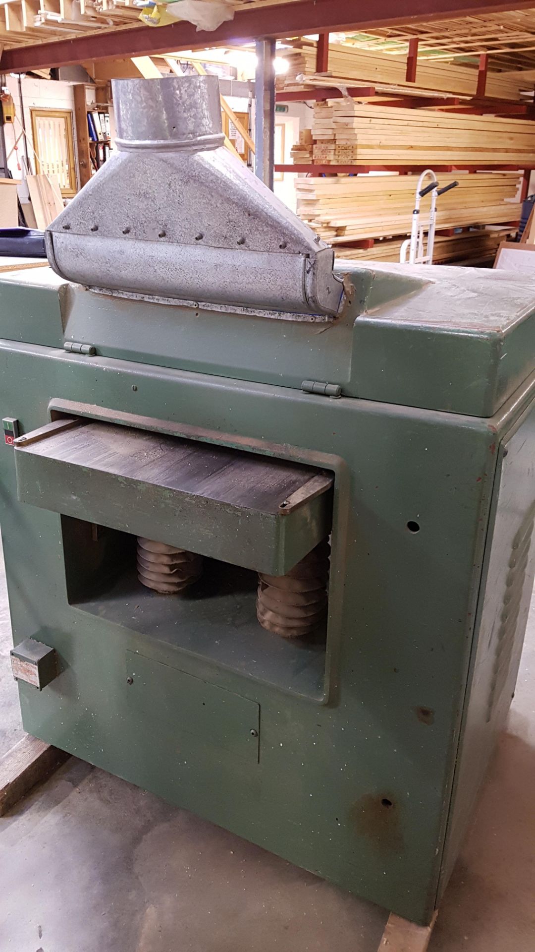 * Wadkin Bursgreen T500 Thicknesser A Wadkin Bursgreen Model T500 Thicknesser Machine No: T500 - Image 4 of 5