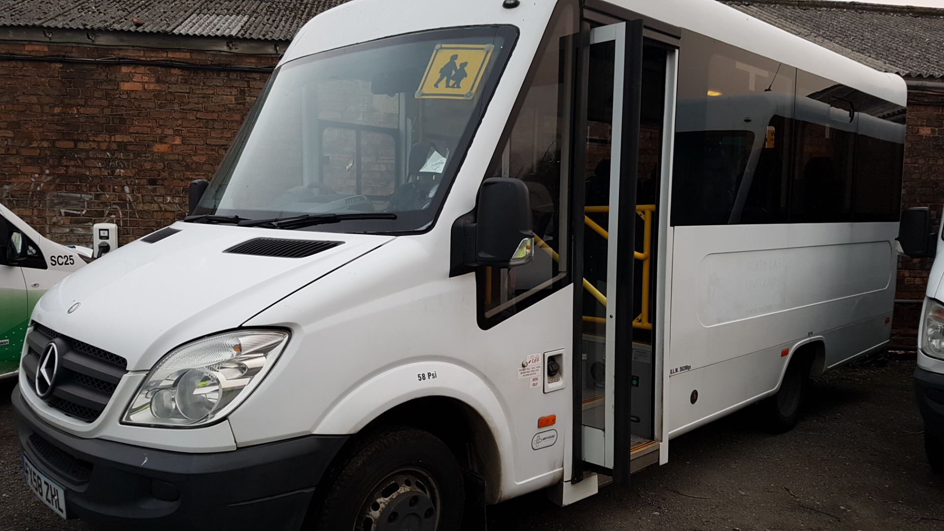 * Mercedes Sprinter Bus - Treka Conversion A 2008 Mercedes Sprinter Bus Reg No FX58 ZHL with Treka - Image 3 of 12