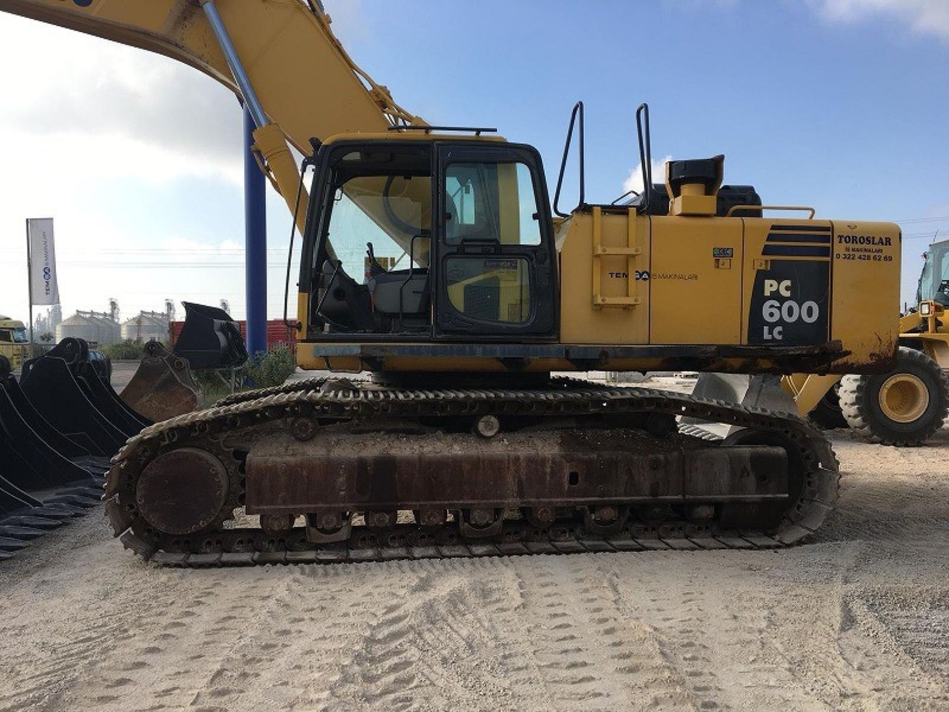 Komatsu PC600LC-8EO Tracked Excavator - Image 5 of 14