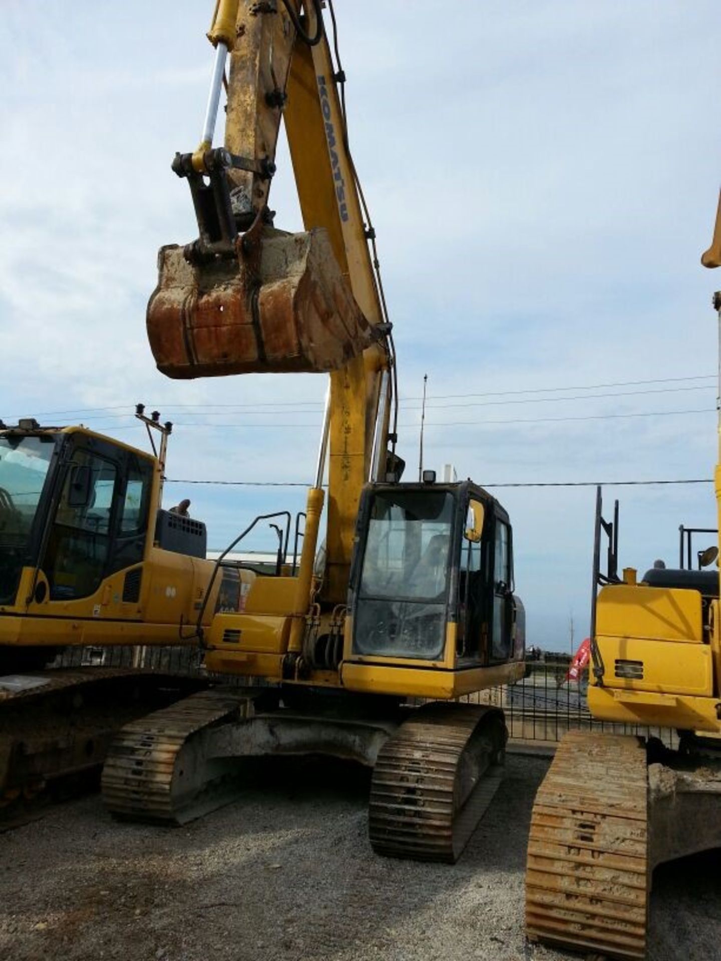 Komatsu PC200-8 Tracked Excavator - Image 5 of 10