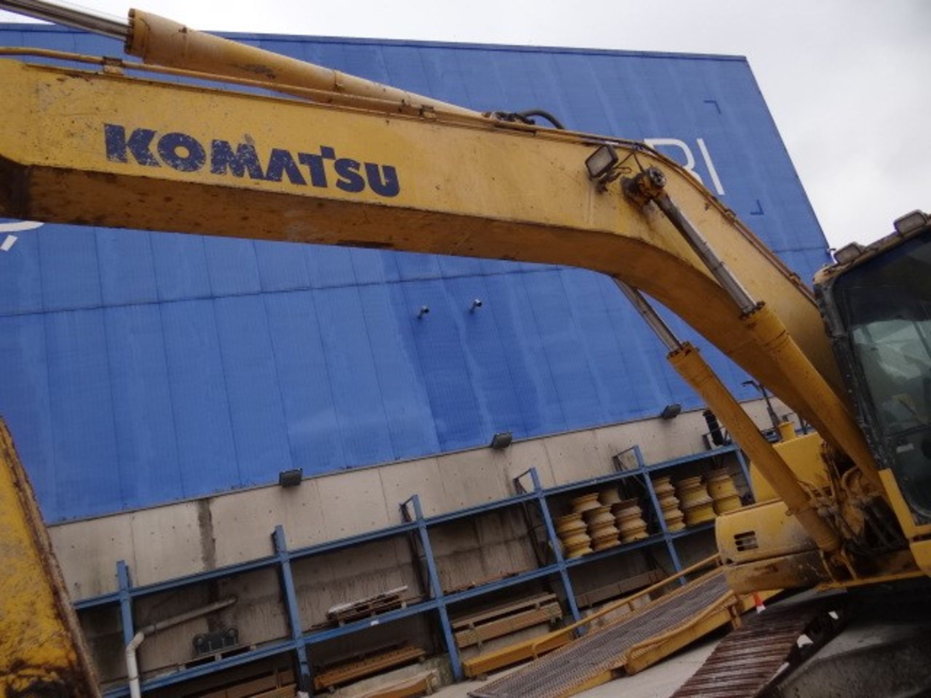 Komatsu PC220-8 Tracked Excavator - Image 11 of 12