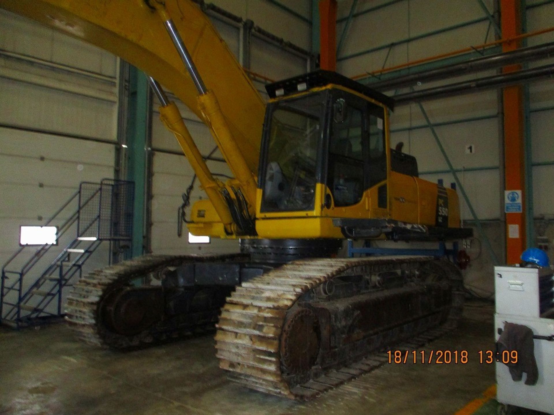 Komatsu PC550LC-8 Tracked Excavator