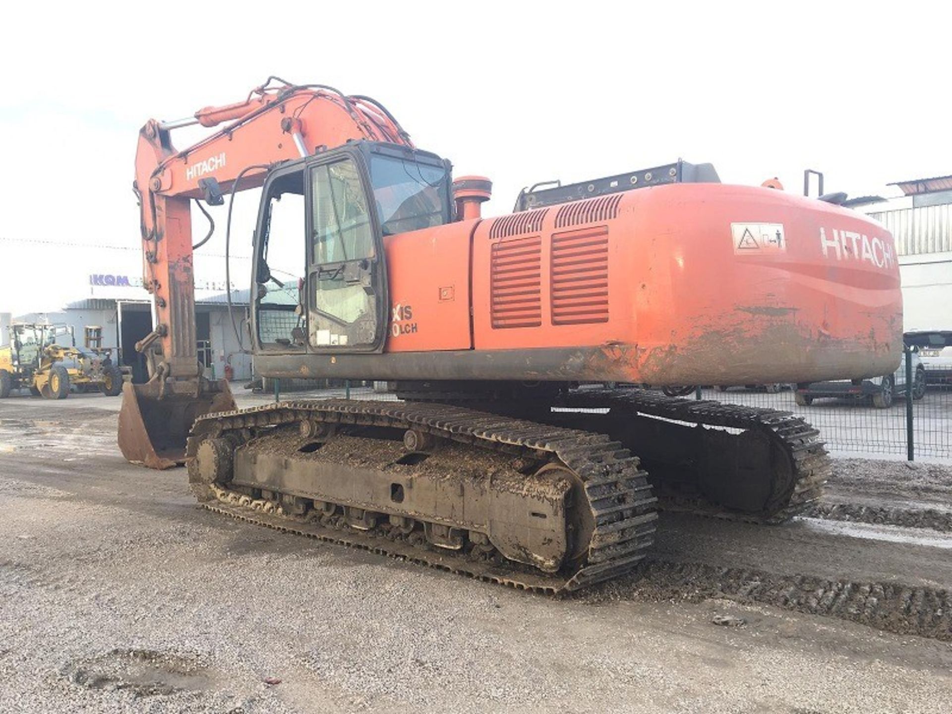 Hitachi ZX350LCH-3 Tracked Excavator - Image 3 of 12