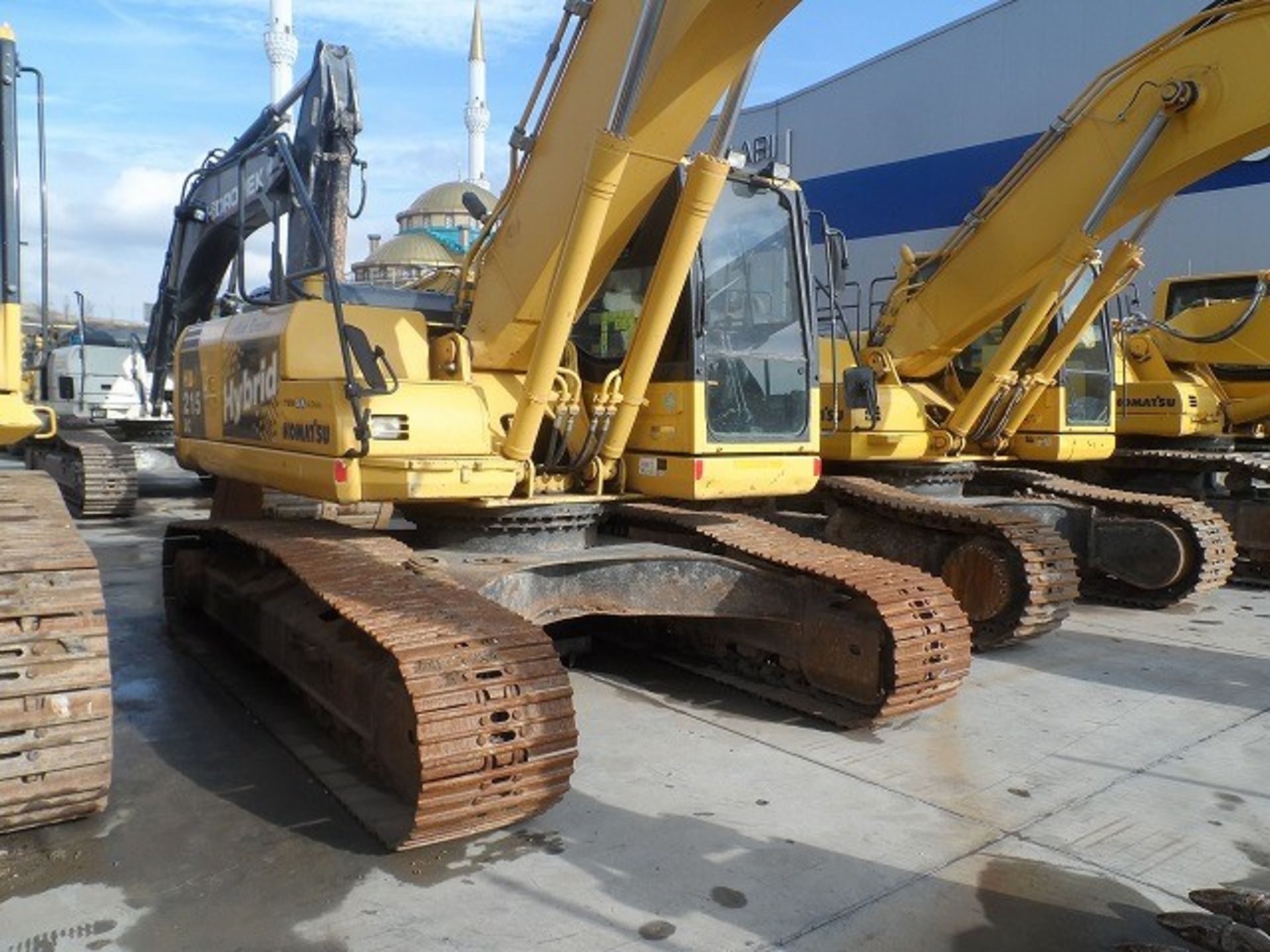 Komatsu Hybrid HB215LC-1 Tracked Excavator - Image 5 of 9