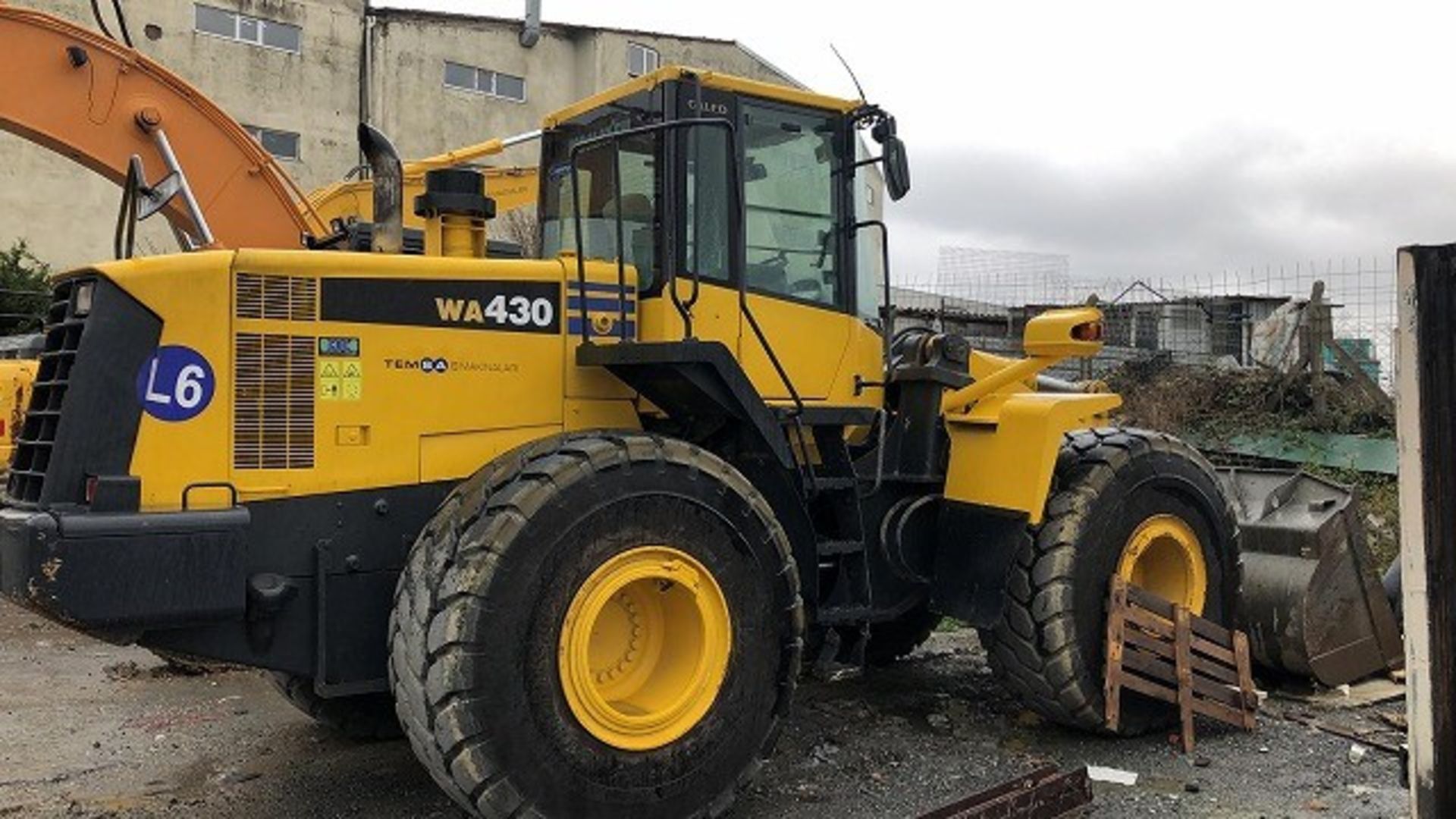 Komatsu WA430-6 Wheeled Loader - Image 6 of 9