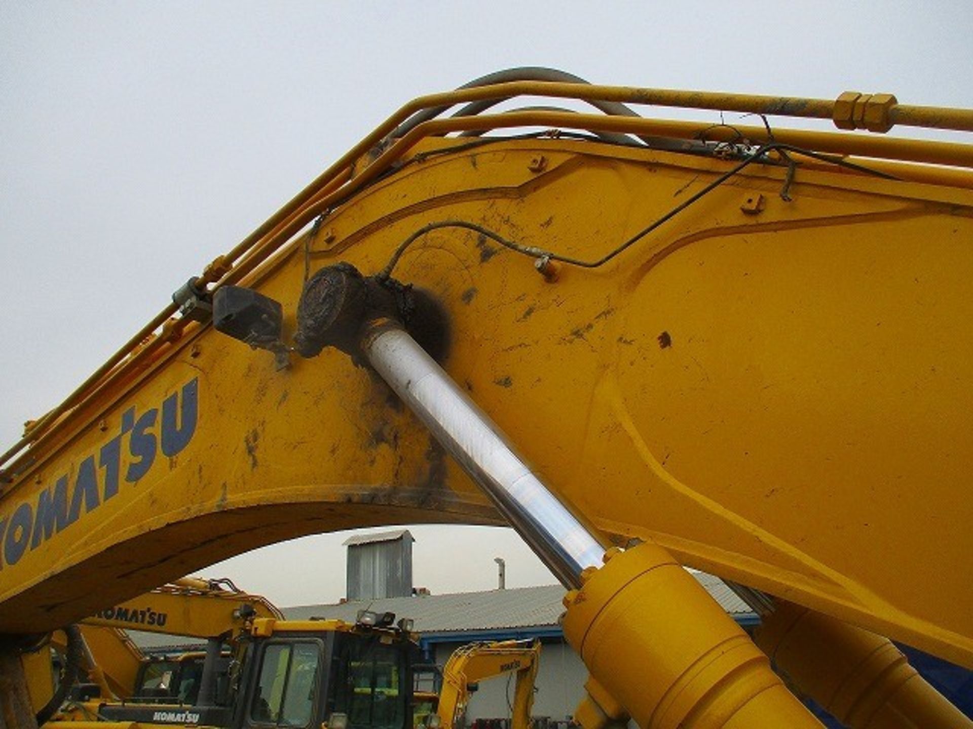 Komatsu PC390LC-8MO Tracked Excavator - Image 17 of 21