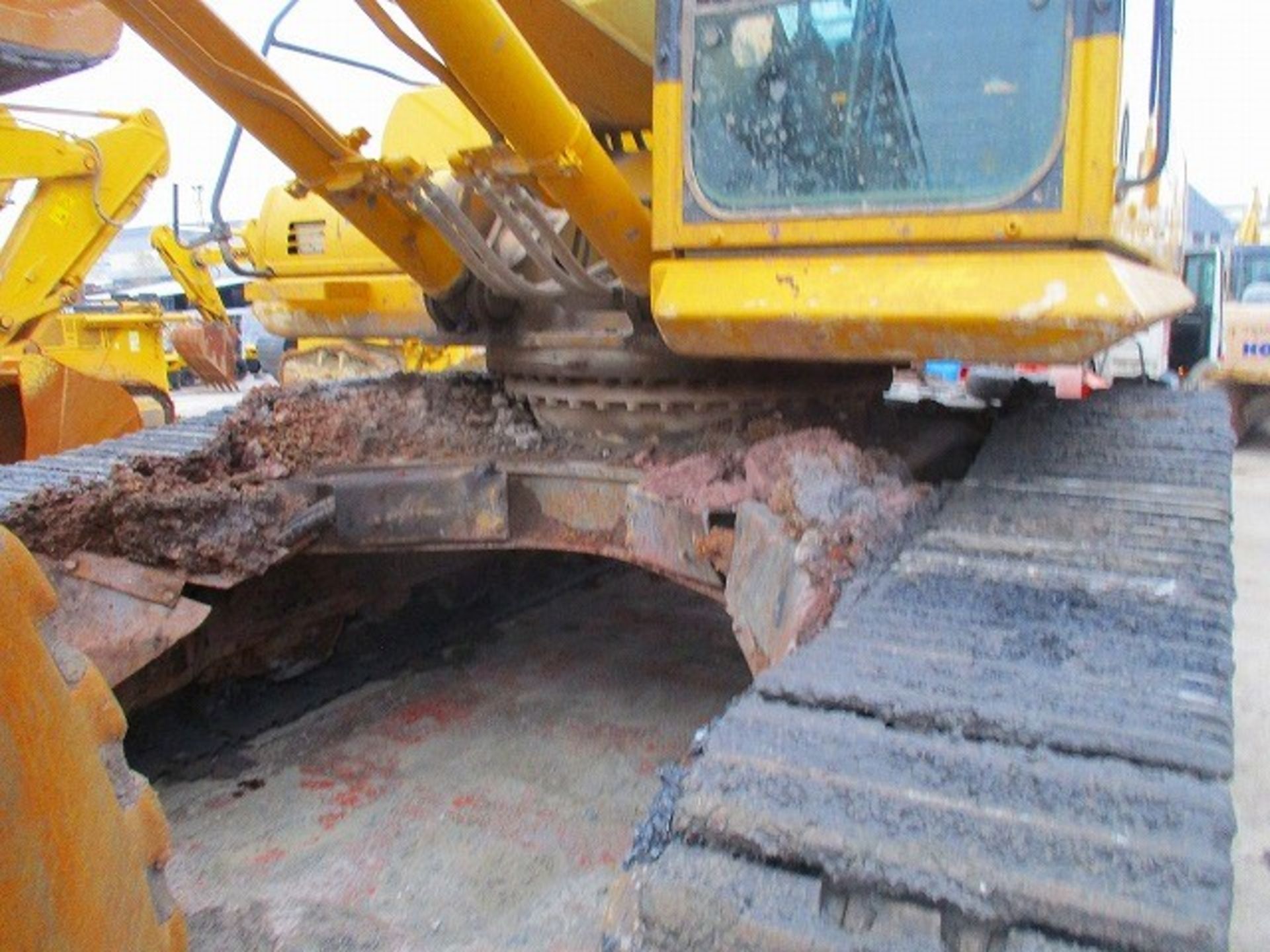 Komatsu PC390LC-8MO Tracked Excavator - Image 5 of 21