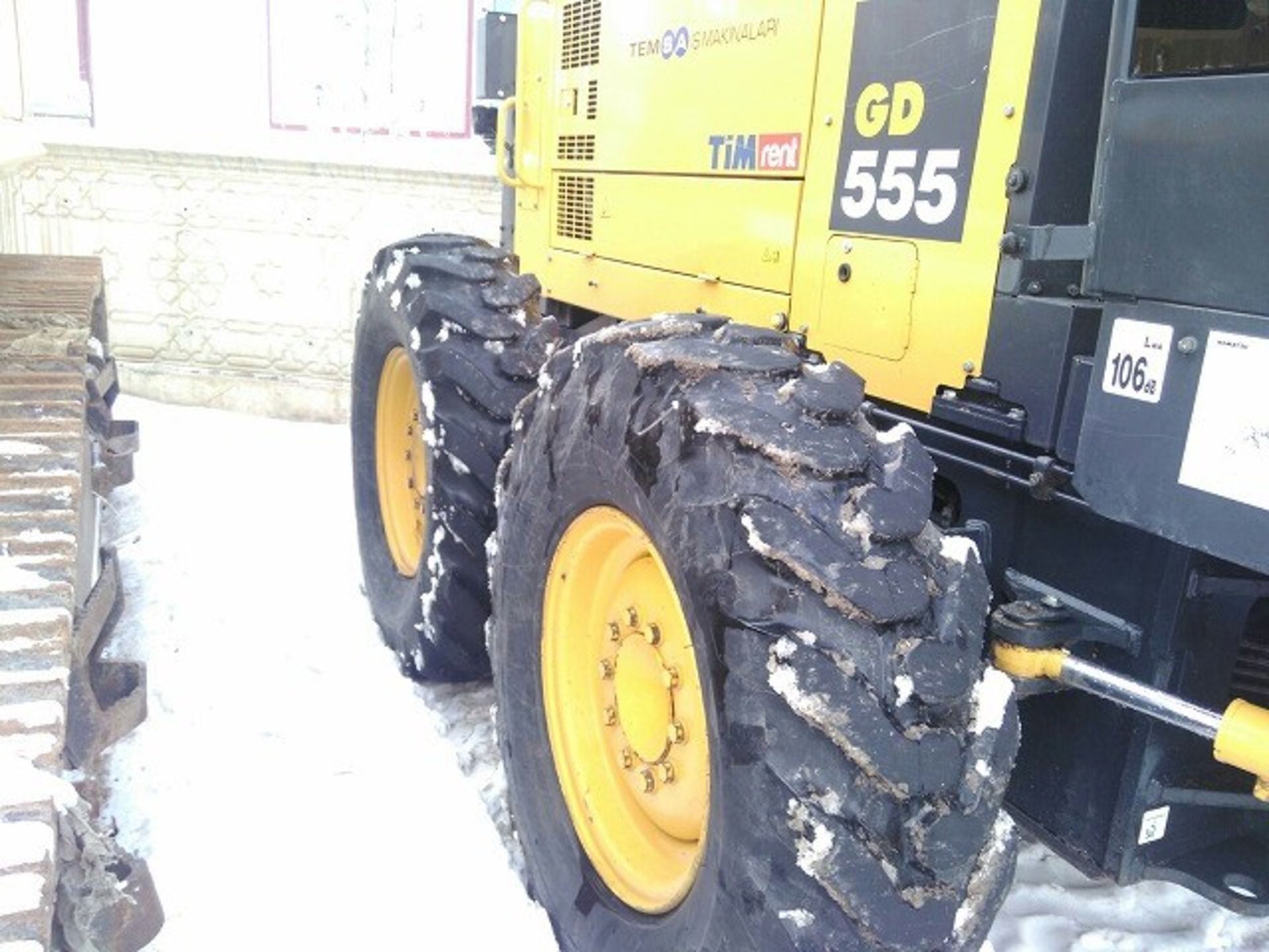 Komatsu GD555-5 Motor Grader - Image 5 of 30