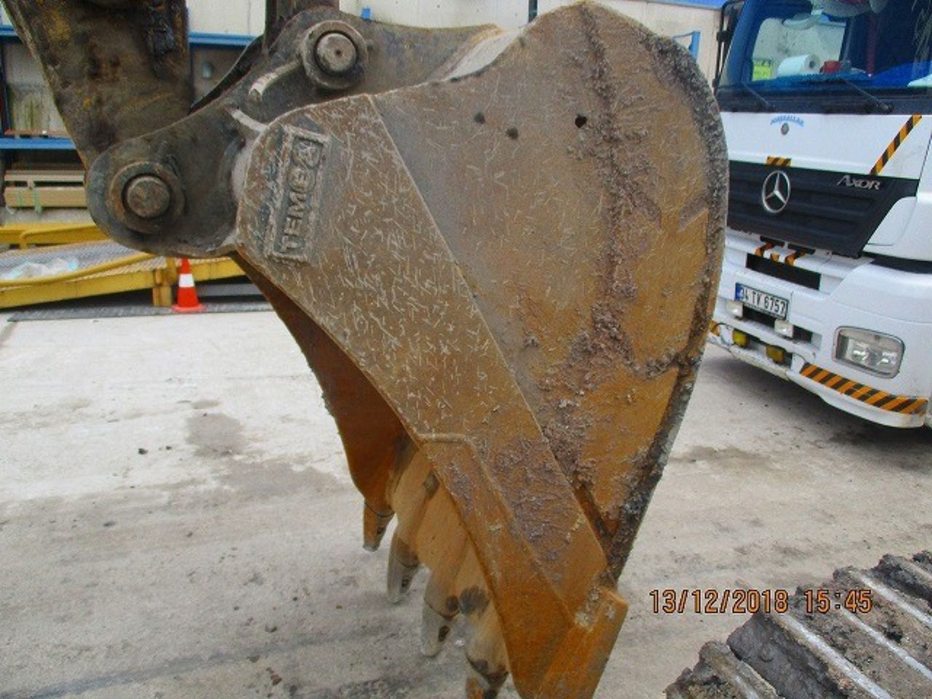 Komatsu PC350LC-8 Tracked Excavator - Image 17 of 23