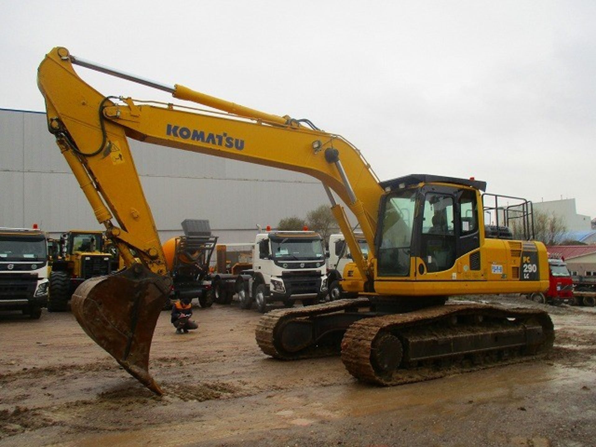 Komatsu PC290LC-9 Tracked Excavator - Image 5 of 44