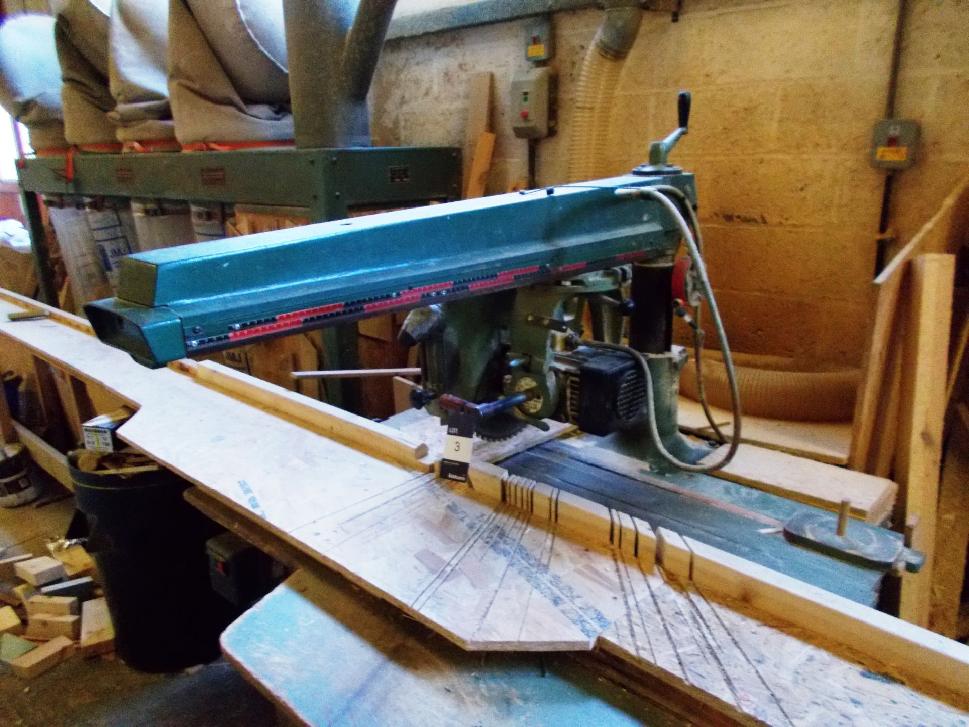 Wadkin Bursgreen radial arm saw, Serial Number 79708. *To be disconnected by qualified engineer - Image 2 of 4