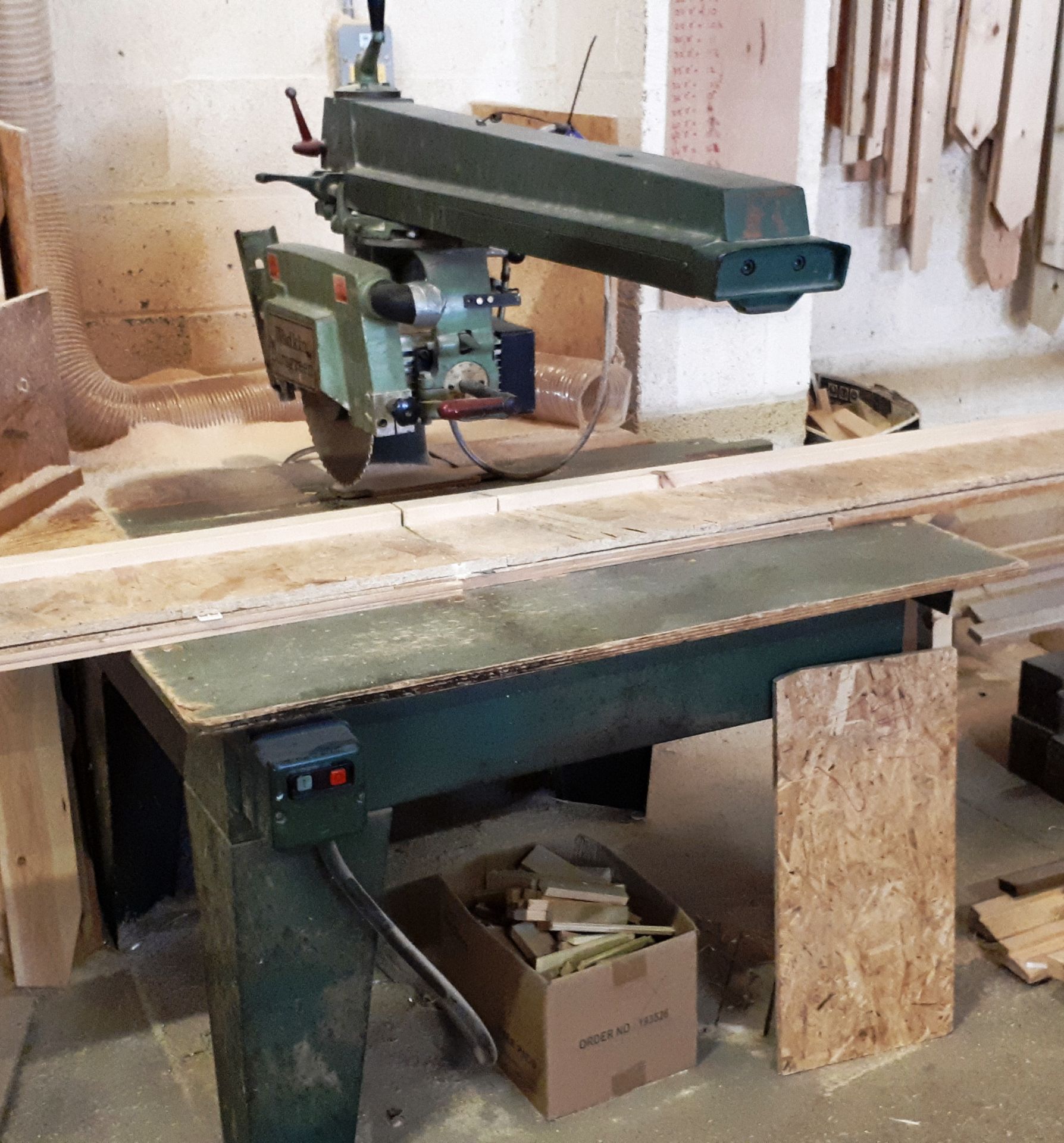 Wadkin Bursgreen BRA350 radial arm saw, Serial number 79711. *To be disconnected by qualified - Image 2 of 4