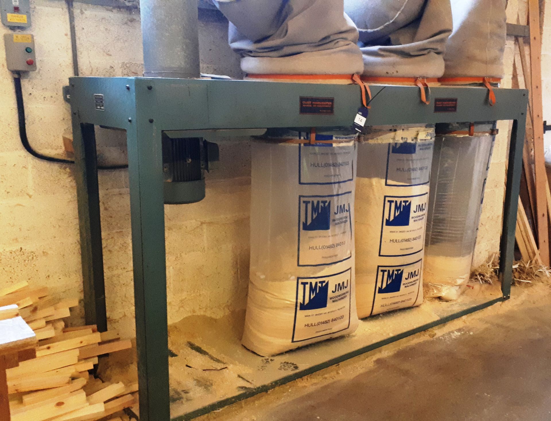 MH Fabrications triple bag dust extractor, Serial number 1215A. *To be disconnected by qualified