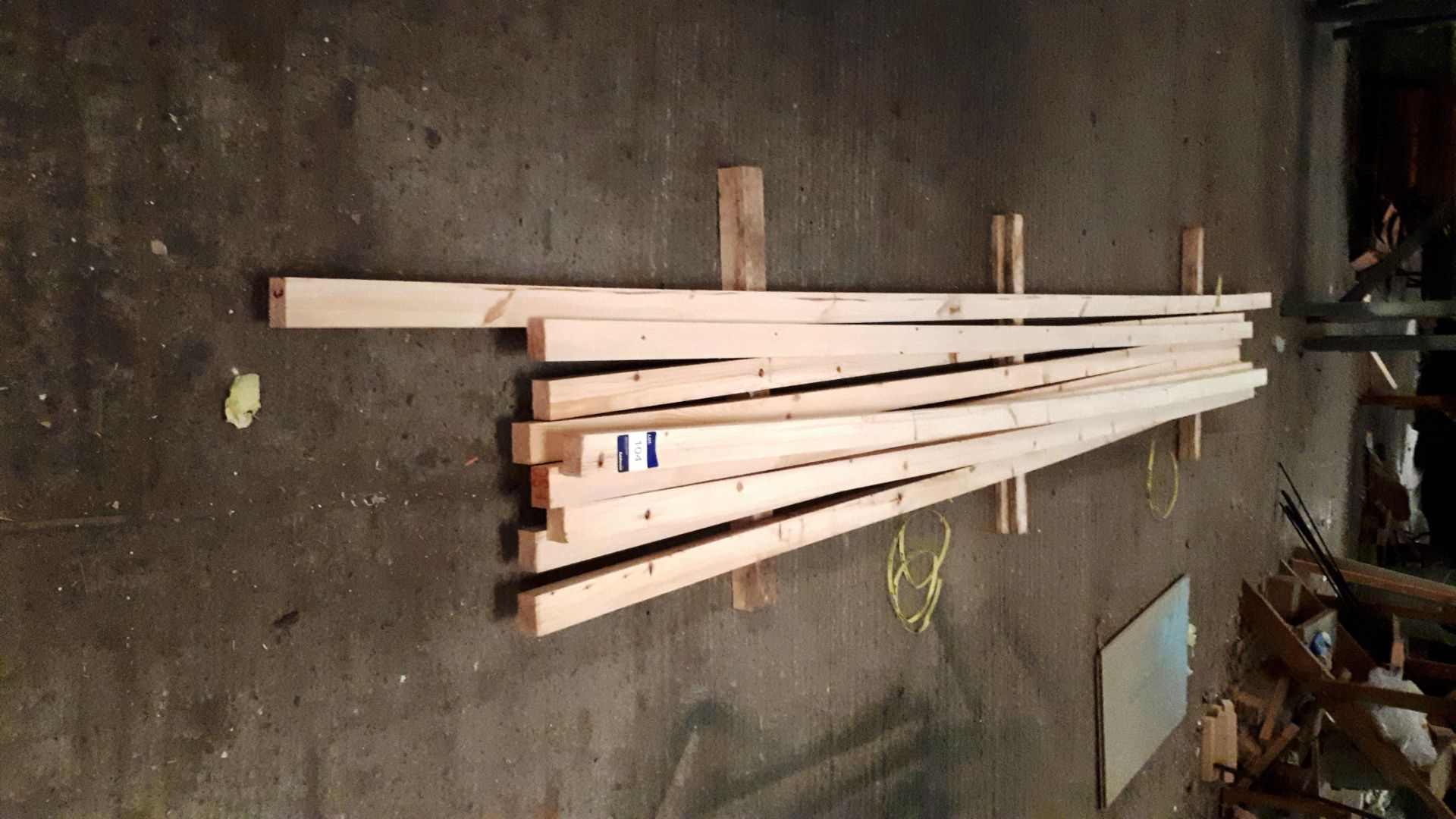 Assortment of 3ft x 2ft timber