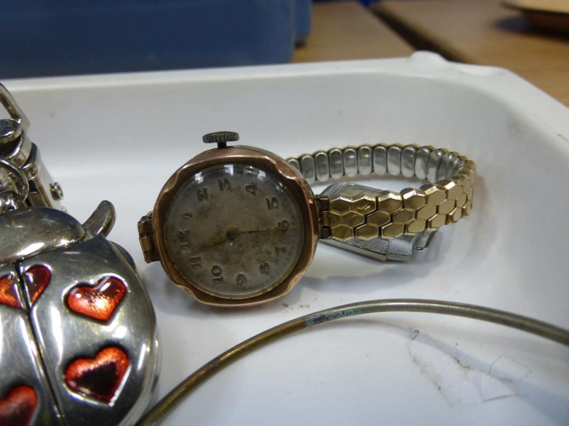 A selection of assorted Wristwatches with straps and bracelets, including two 9ct Gold Watches ( - Image 6 of 6