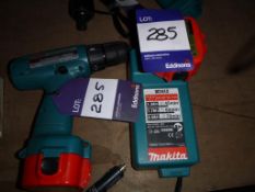 Makita 6227D Cordless drill 12 volt, 10 mm chuck Unused, Makita DC1412 Charger 7.2 - 14.4 volt
