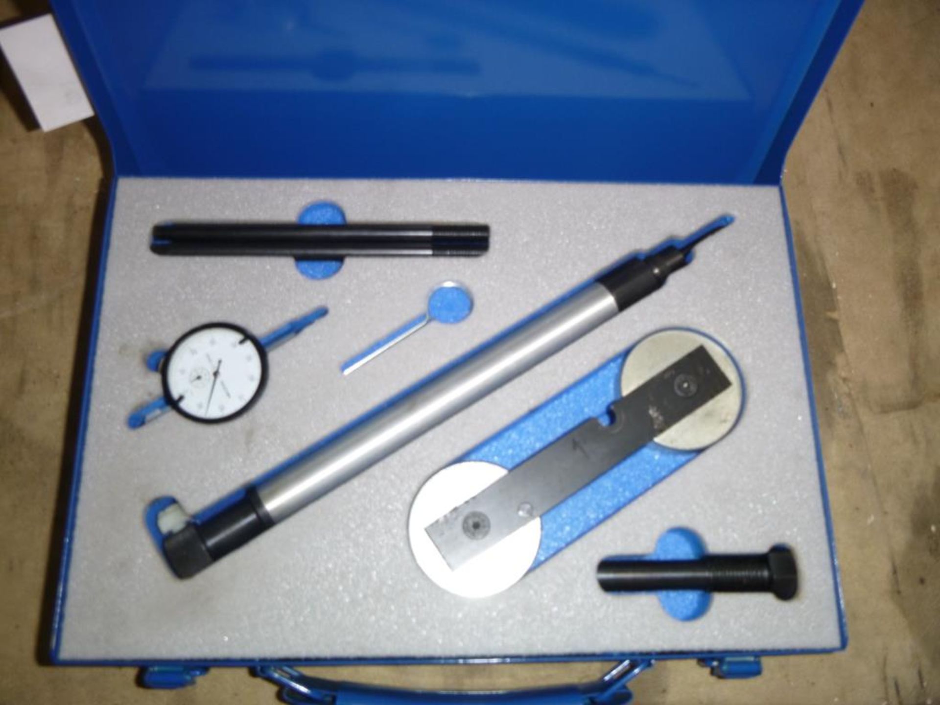 * A selection of various VAG Engine Timing Tool Kits - Image 2 of 7
