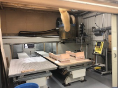 * 2000 MAKA CR27 5 axis CNC router