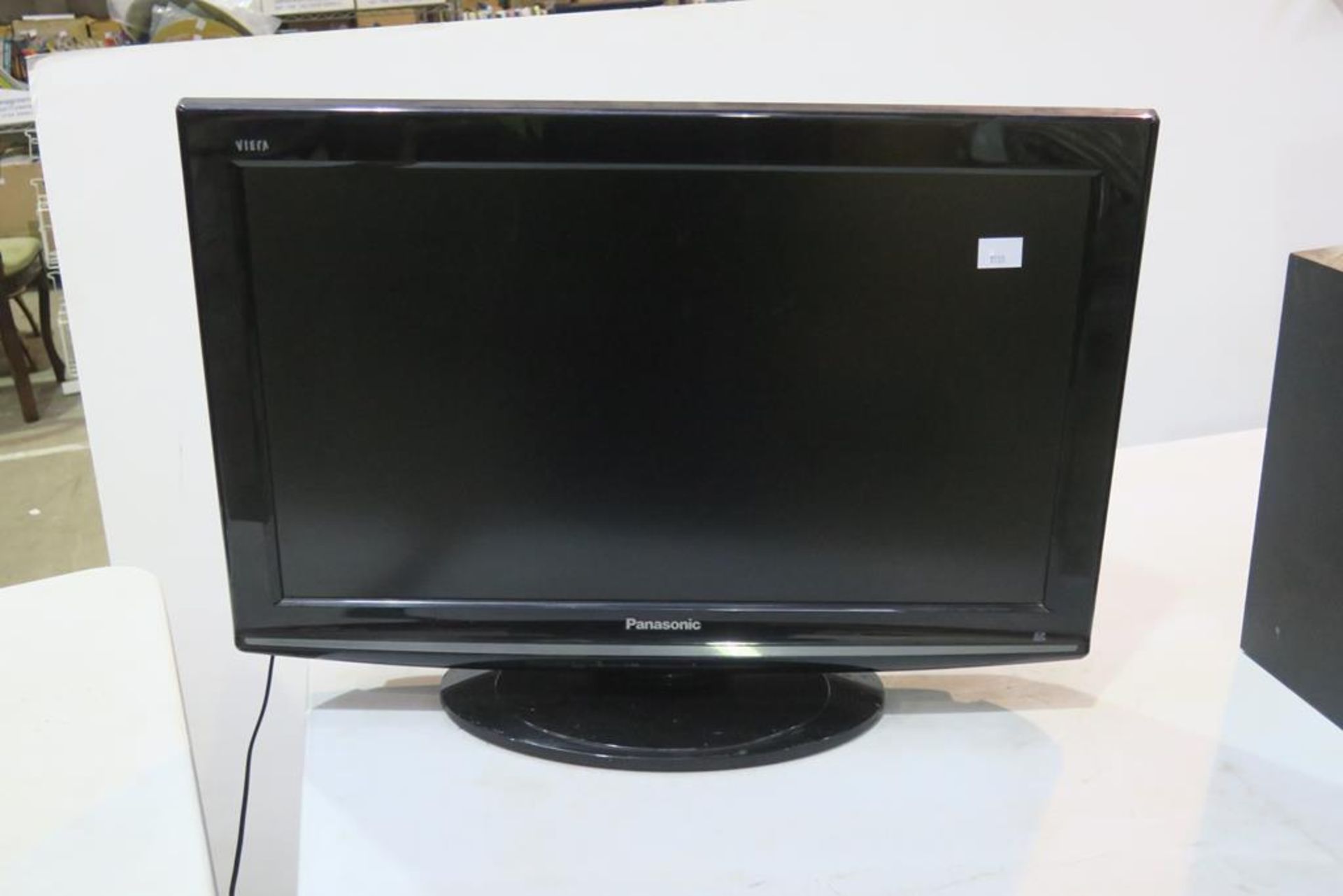 Panasonic TX-L26X10B 26 inch Flat Screen Television (est £30-£50)